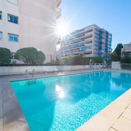1-br East With Swimming Pool Апартаменты Канны