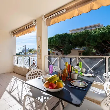 1-br East With Swimming Pool Канны