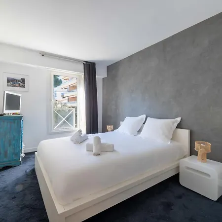 1-br East With Swimming Pool