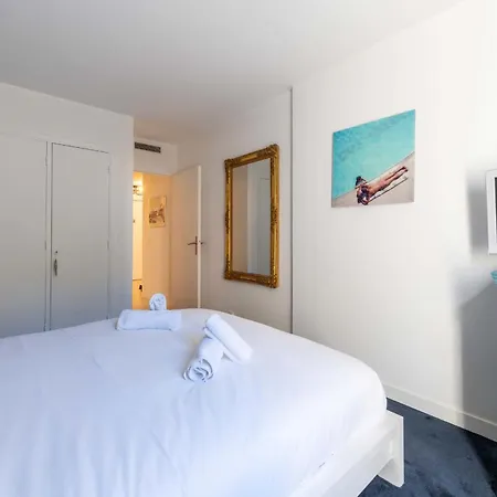 Апартаменты 1-br East With Swimming Pool Канны