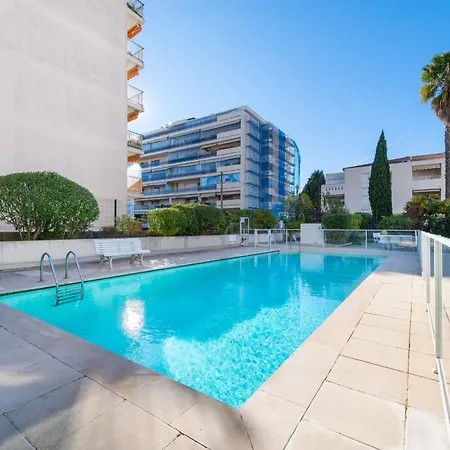 1-br East With Swimming Pool Апартаменты Канны