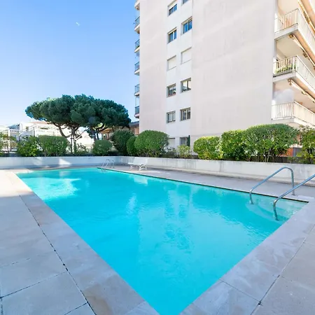 1-br East With Swimming Pool * Канны